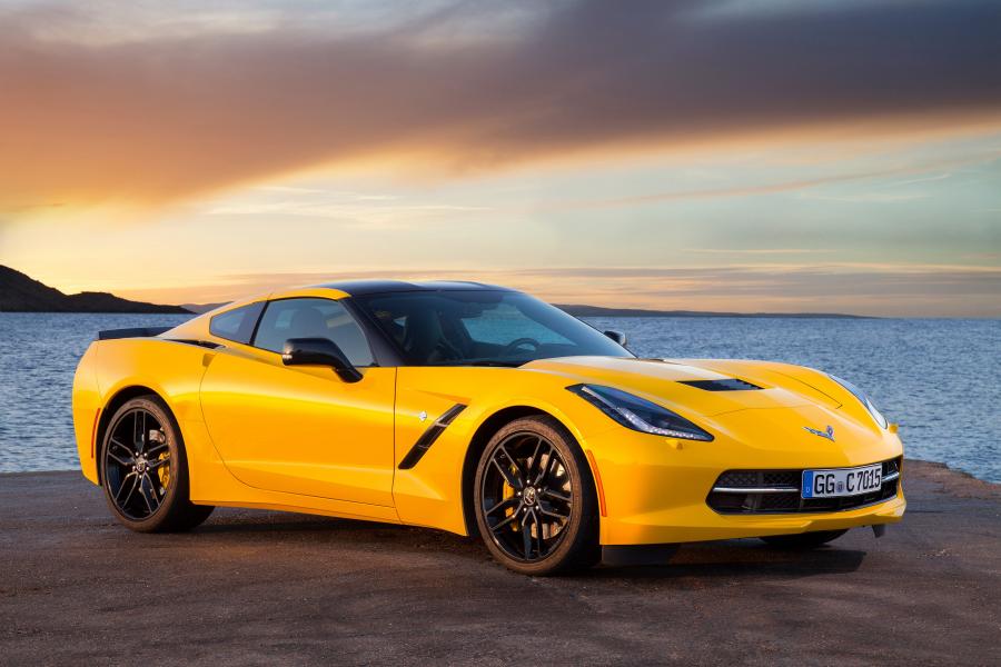  Chevrolet Corvette Stingray Coupe 2013 года  (EU) (фото 19 из 35)